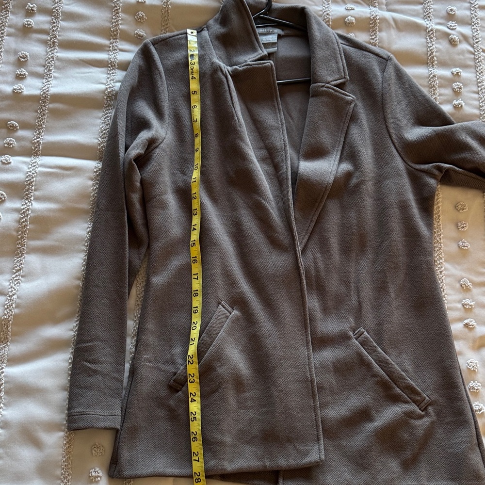 Women's Gray Blazer Jacket - Picture 4 of 4